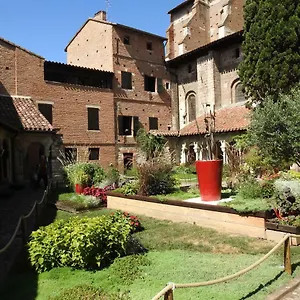 Apartment Dans Le Cloitre Saint Salvy A Albi., Albi